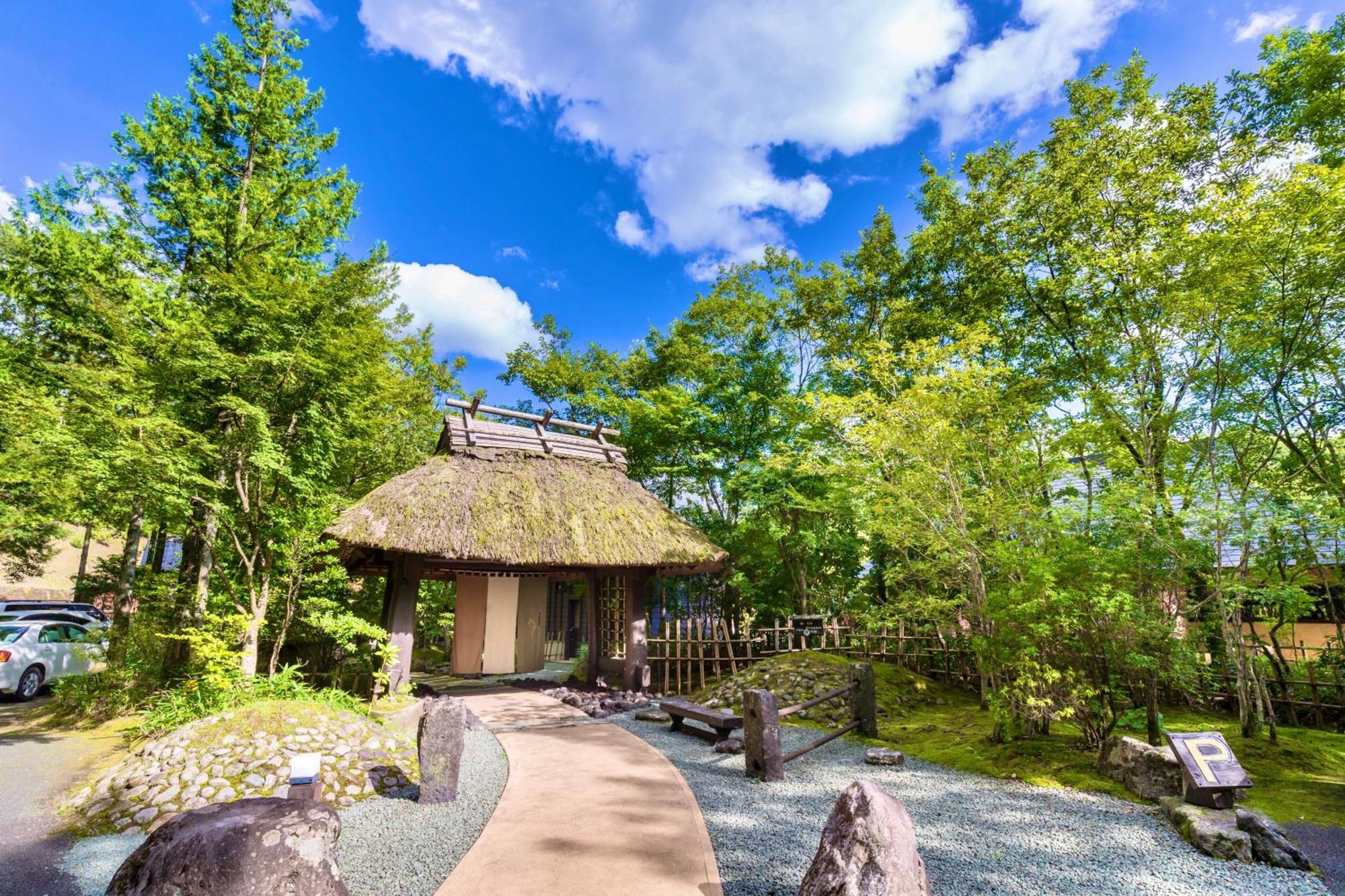 Готель Satonoyu Waraku 13 Years Or Older Мінаміоґуні Екстер'єр фото