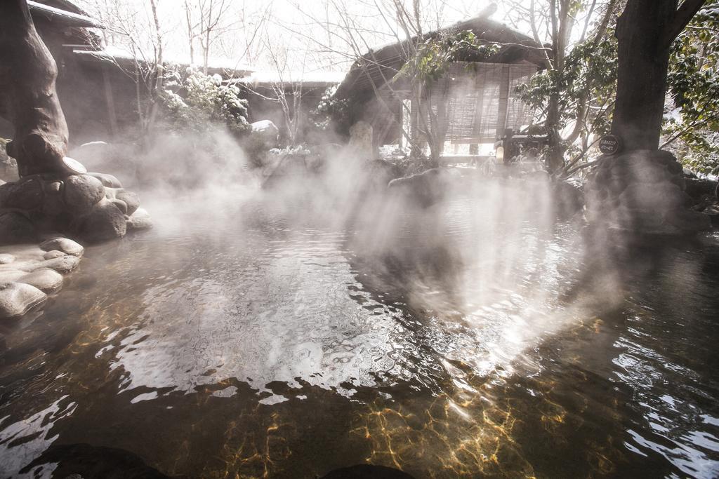 Готель Satonoyu Waraku 13 Years Or Older Мінаміоґуні Екстер'єр фото